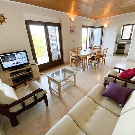 Seaview & Beachfront Apartments Jakov Donji Okrug  Екстериор снимка