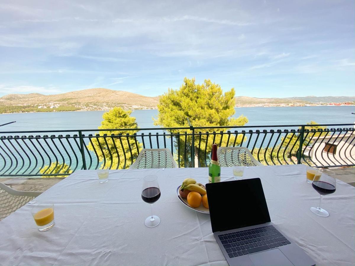 Seaview & Beachfront Apartments Jakov Donji Okrug  Екстериор снимка