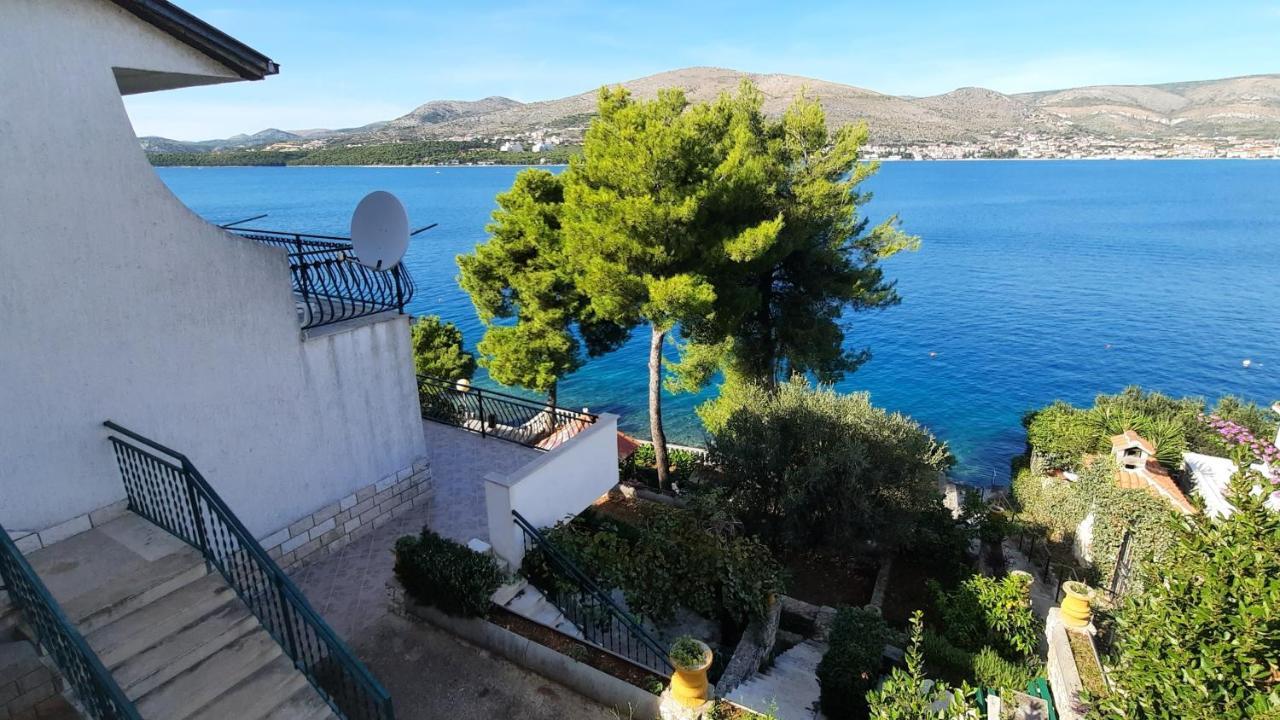 Seaview & Beachfront Apartments Jakov Donji Okrug  Екстериор снимка